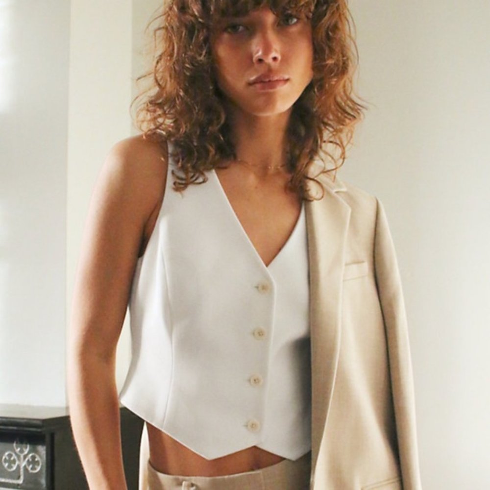 Aritzia Wilfred Budino Vest NWT